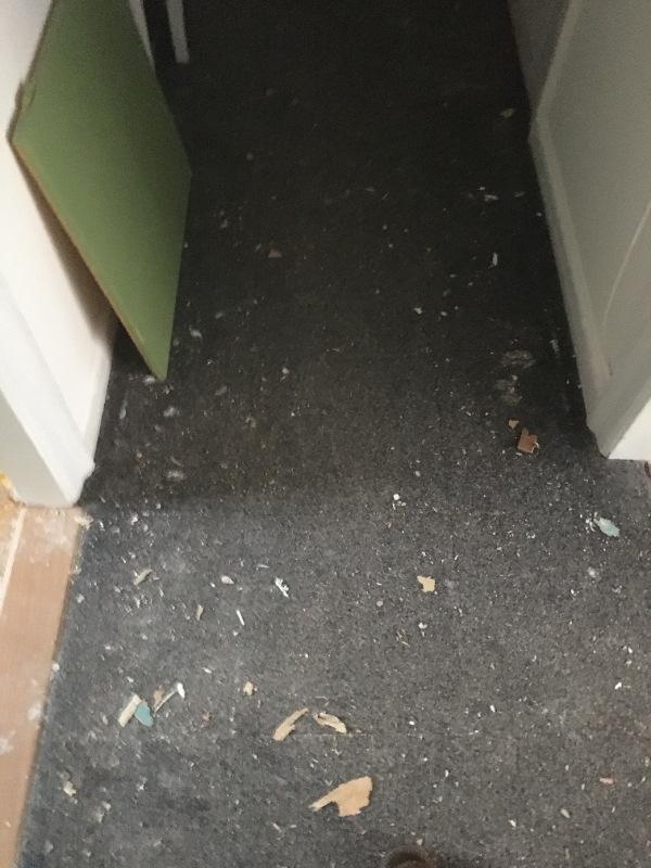 Fjernelse af korkgulv på plankegulv