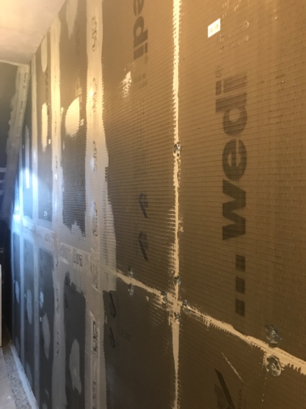 Opsætning af fliser badeværelse