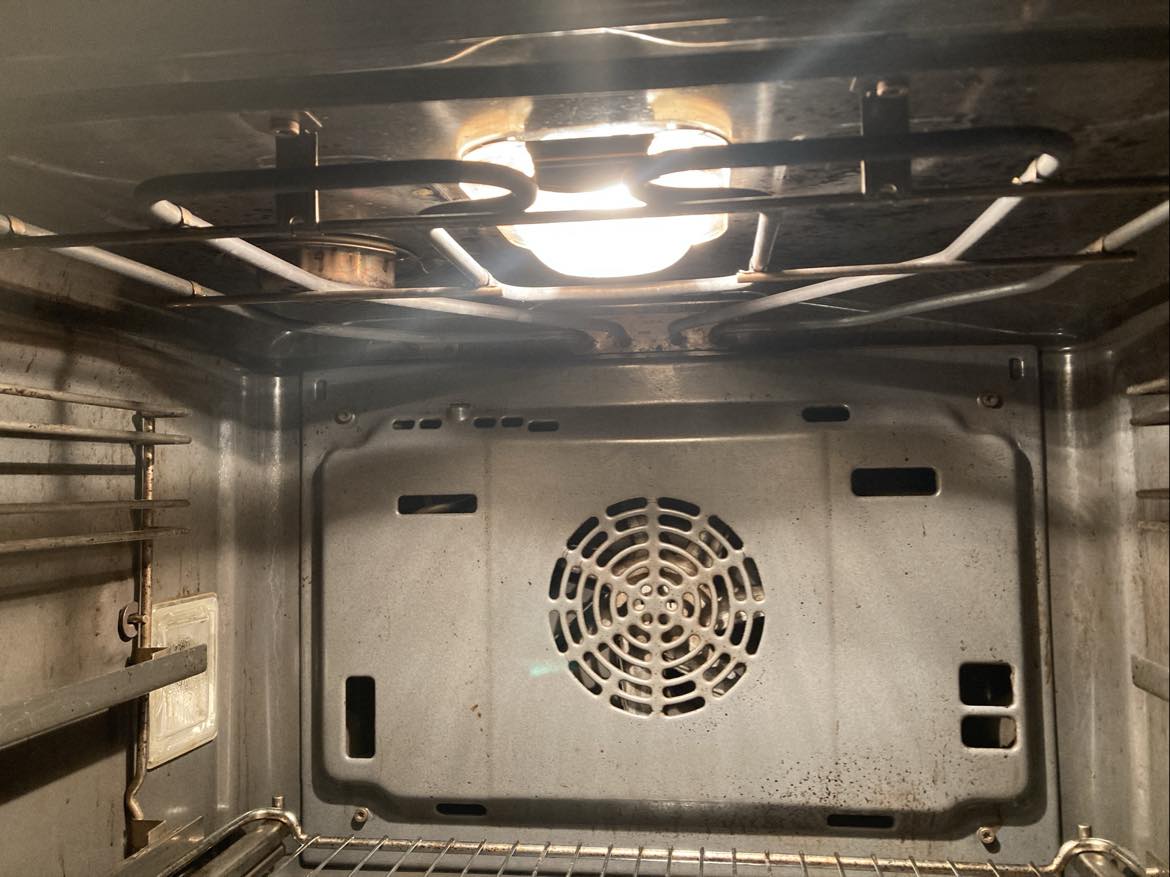 Ovn virker ej - hfi relæet slår fra, når ovn tændes