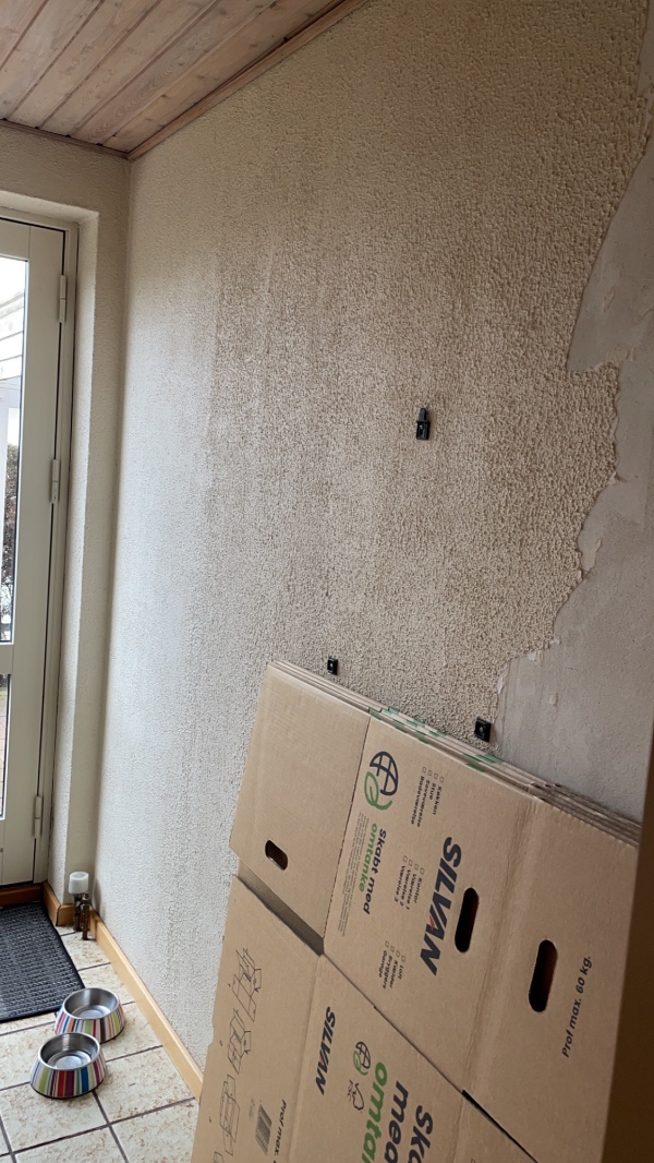 Fjern tapet, spartling og maling