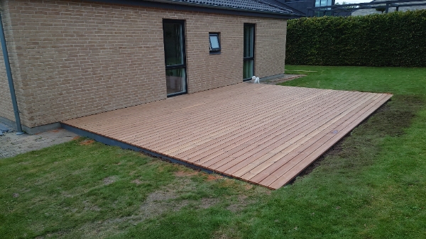 Skal have opsat glashegn på min træterrasse ca 10-12 fag