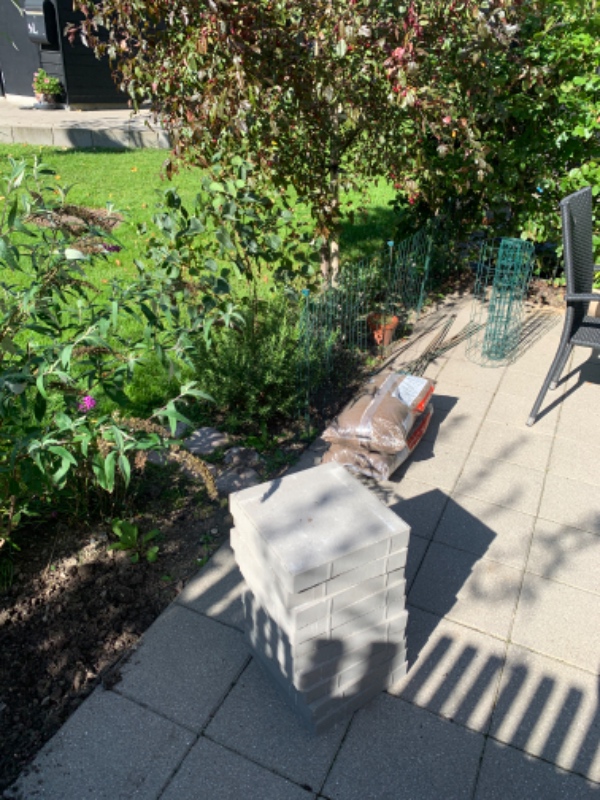 Lagt en række fliser mere