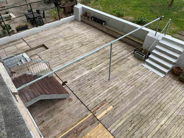 Nedtagning af træterrasse