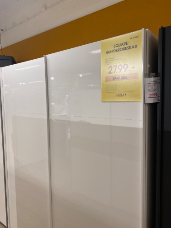 Samlet et garderobeskab