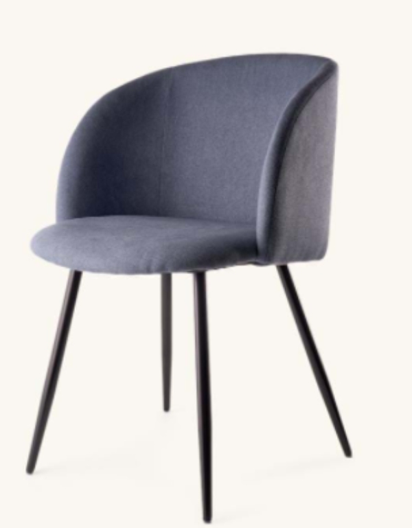 Færdigsamlet en Ikea Kommode + ben på stole