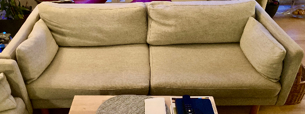 Jeg skal have 2 sofaer kørt på affalsapladsen