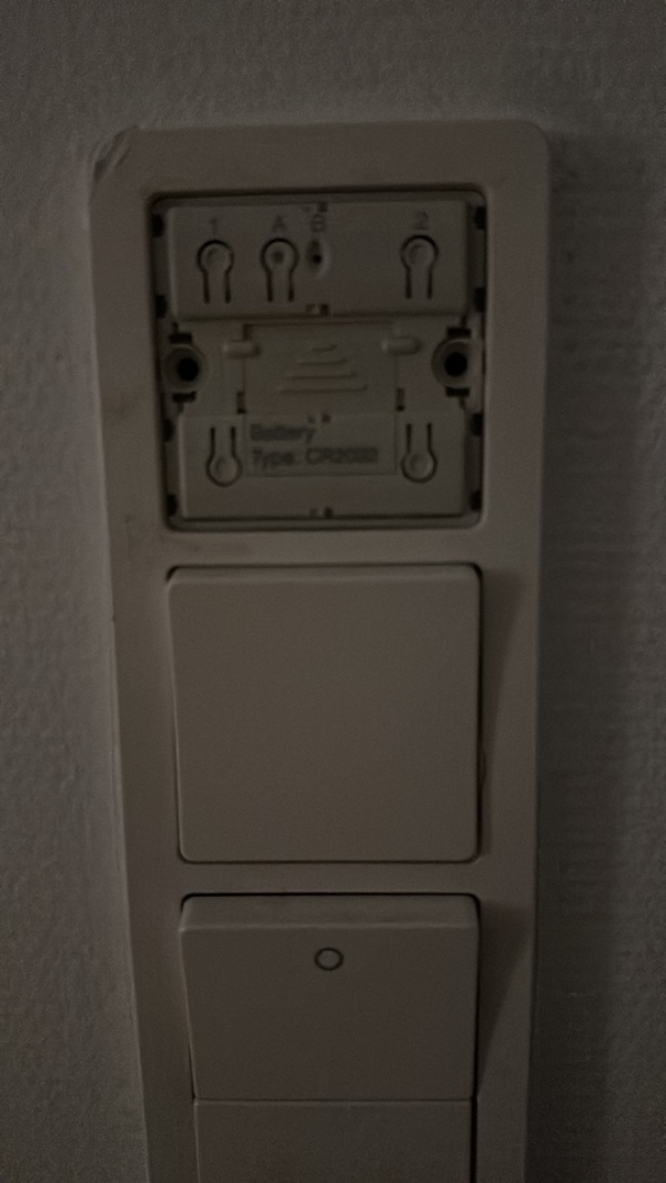 Min LED lamper vil ikke slukkes. Den står konstant tændt.