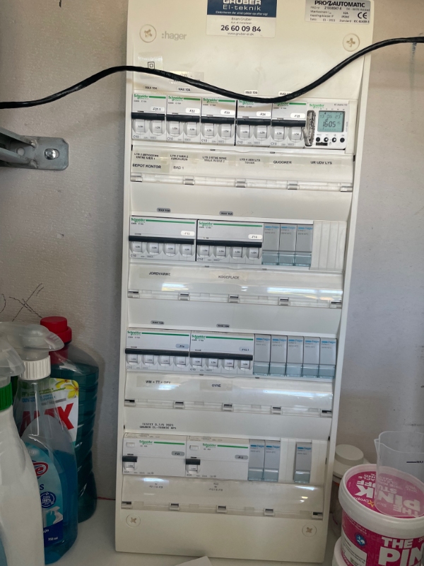 tilslutning af ladeboks