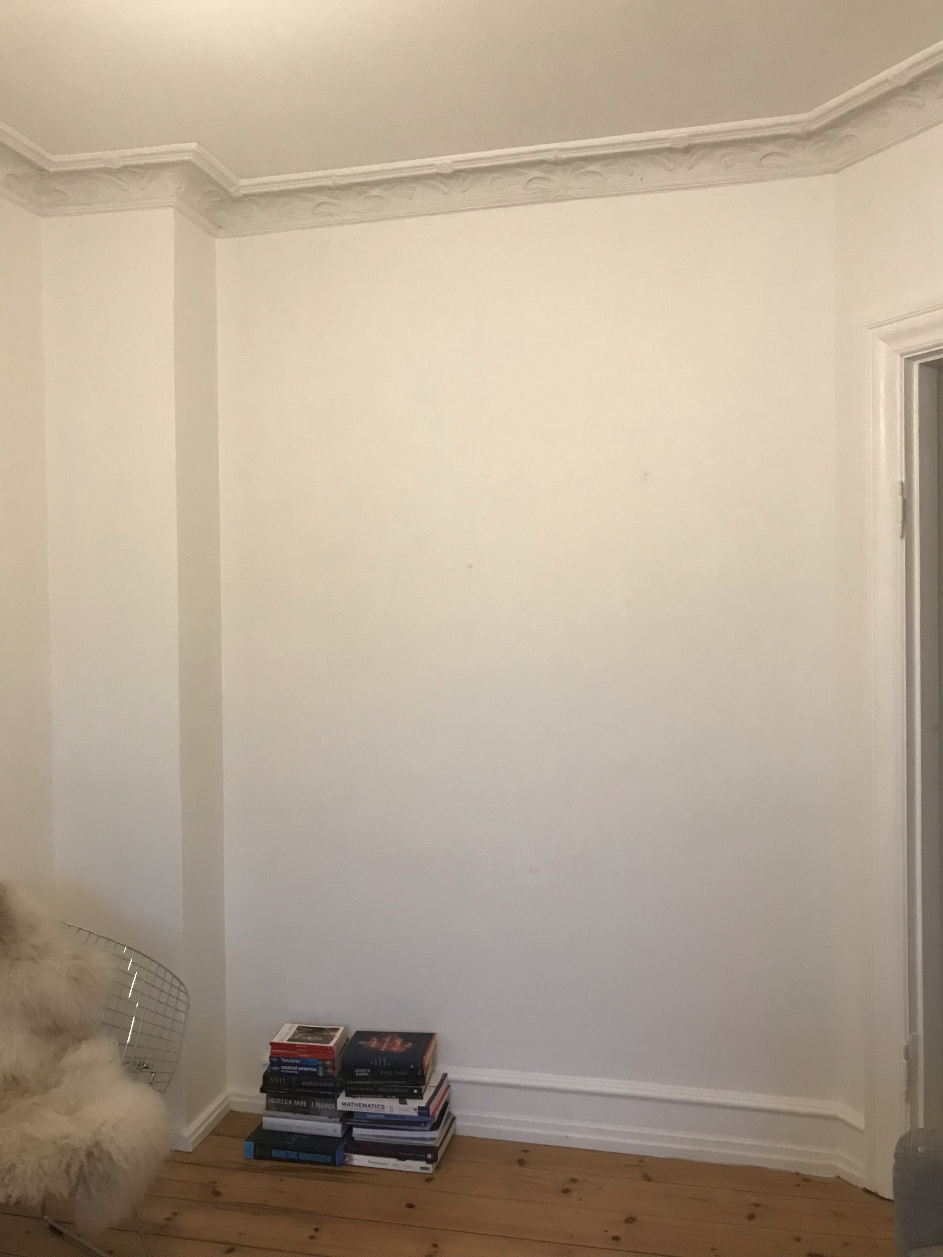 Opsætning af skabe og hylder