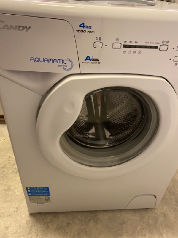 Bære vaskemaskine ud til storskrald