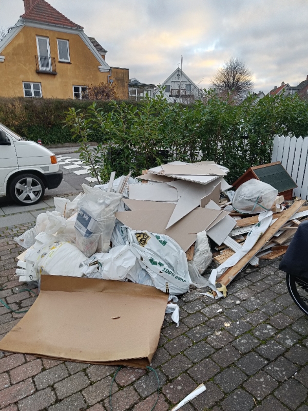 Afhentning af byggeaffald
