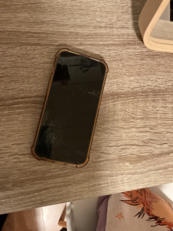 Ødelagt skærm på iphone