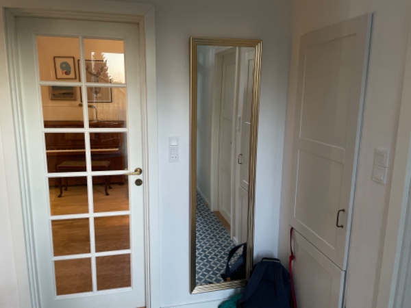 Flytte tungt klaver værelse