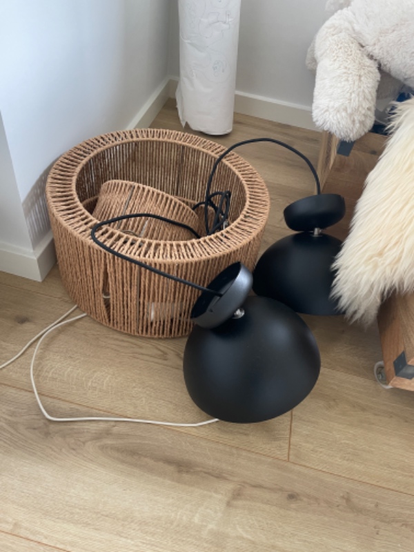 Opsætning af lamper i troldtekt loft