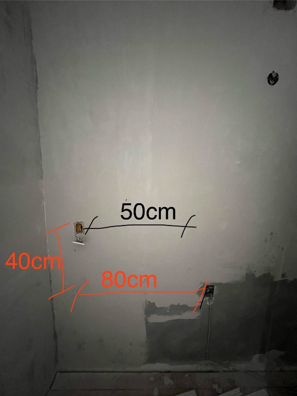 Flytning af 5 elkontakter inkl. rille og kabelføring