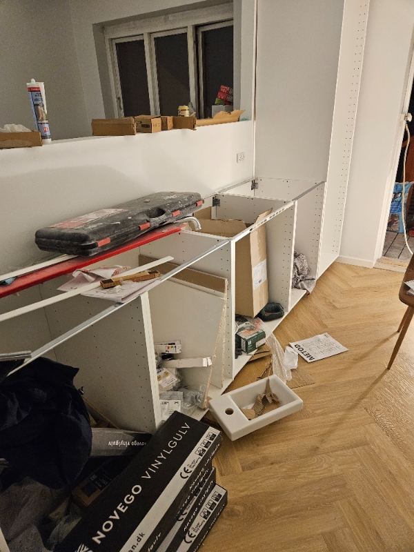 Hjælp til færdig Montere ikea køkken