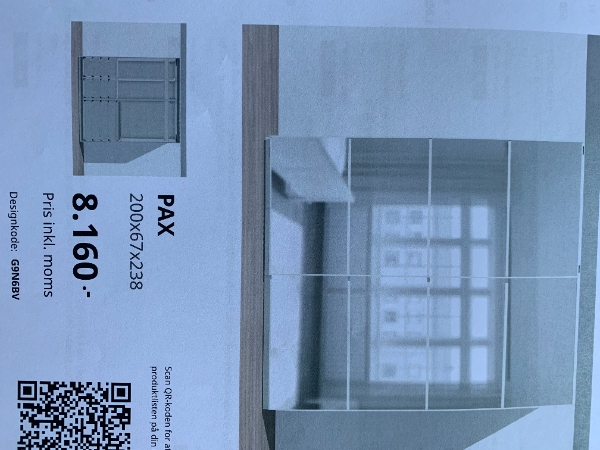 Samling af IKEA PAX skabsstel. Samling og montering af IKEA PAX skydedøre samt Fastgørelse til væg.