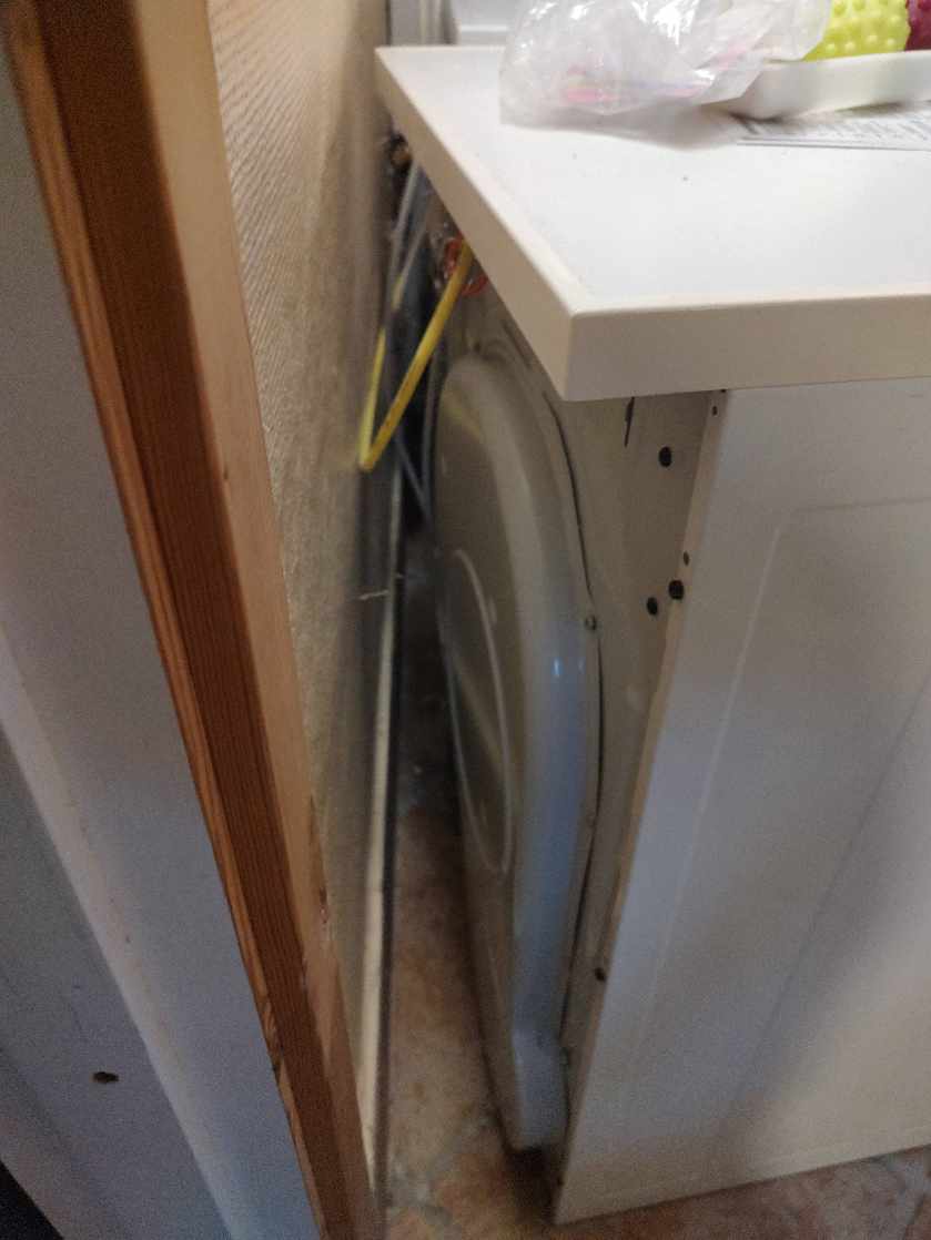 Frakobling af gammel tørretumbler og installation af ny