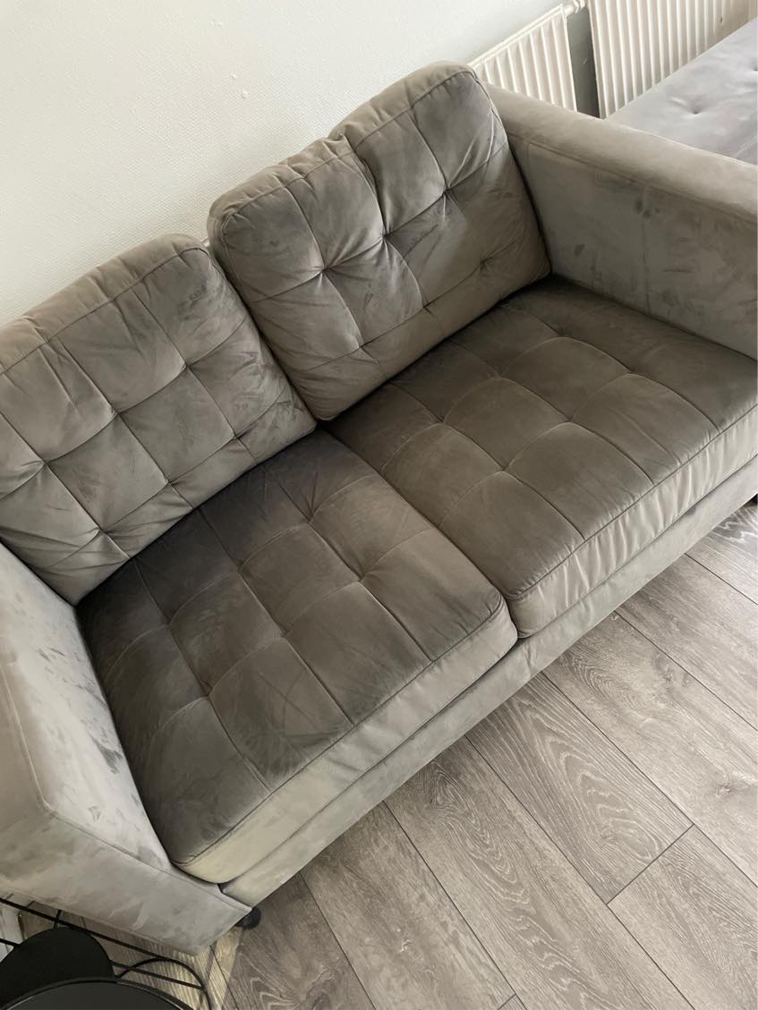 Hente en 2 personers sofa fra Hedehusene til valby