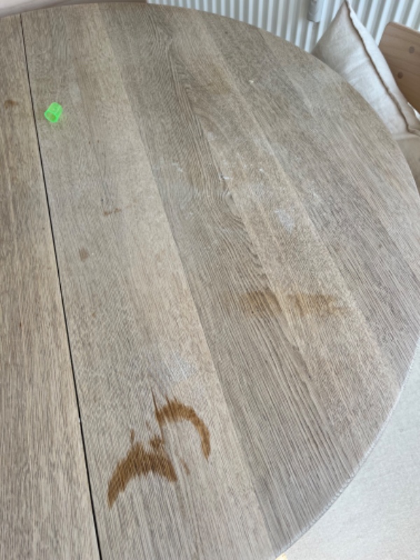 Slibning af spisebord