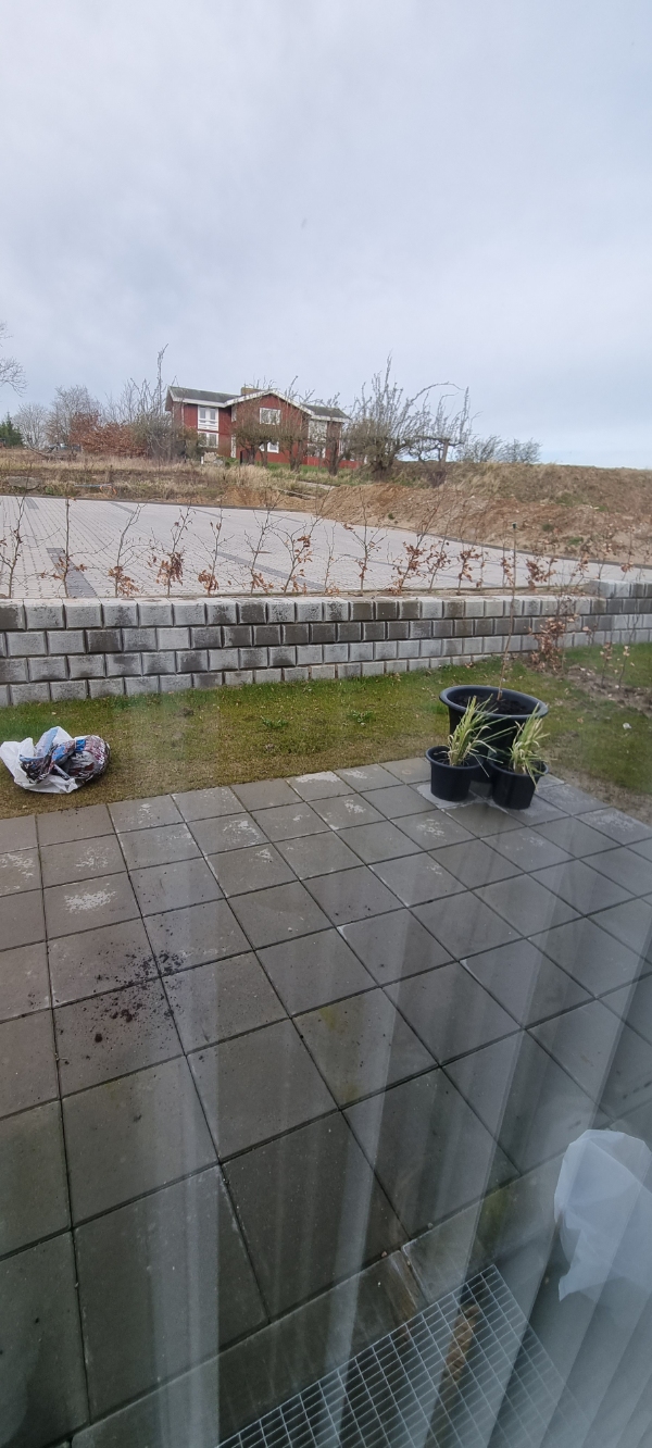 Brolægning på cirka 15 kvadratmeter