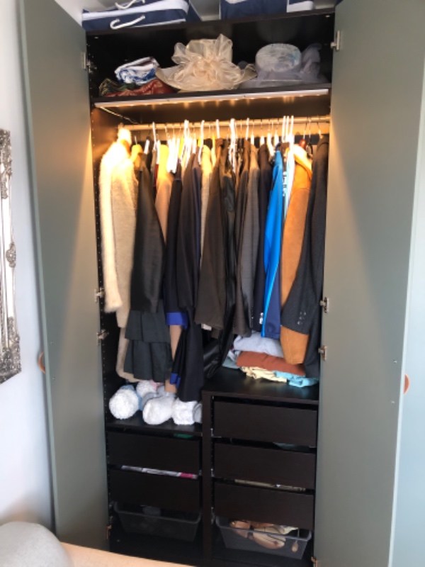 Nedtagning og samling af Ikea garderobeskab