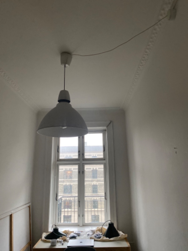 Lampe ophængning
