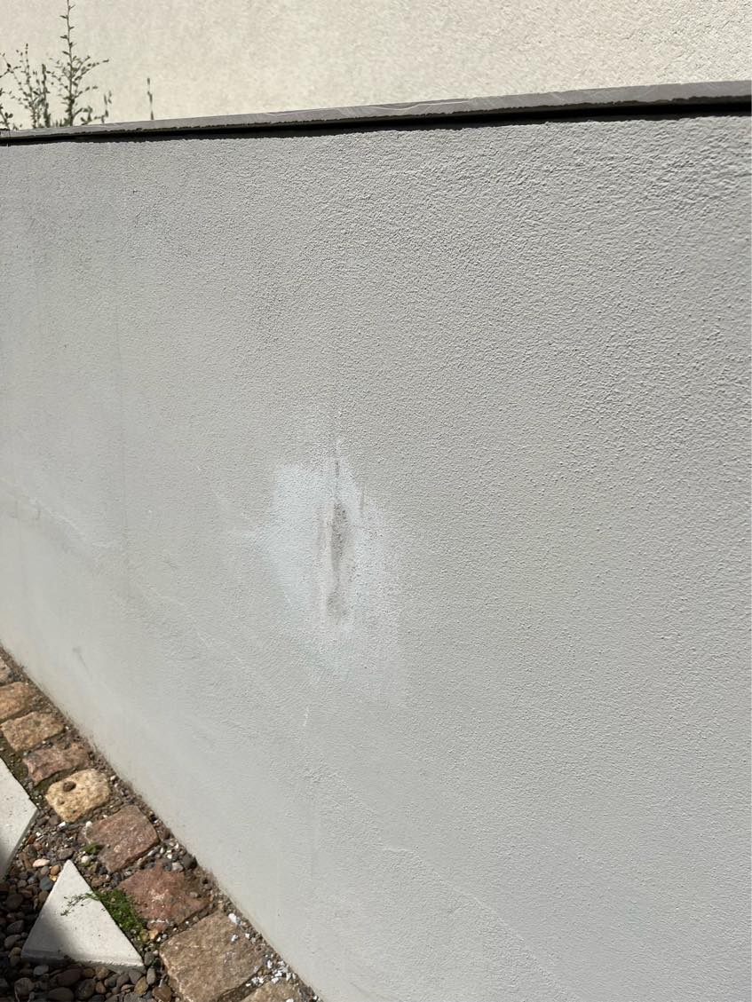 Pudsning af mur og udskiftning af flise