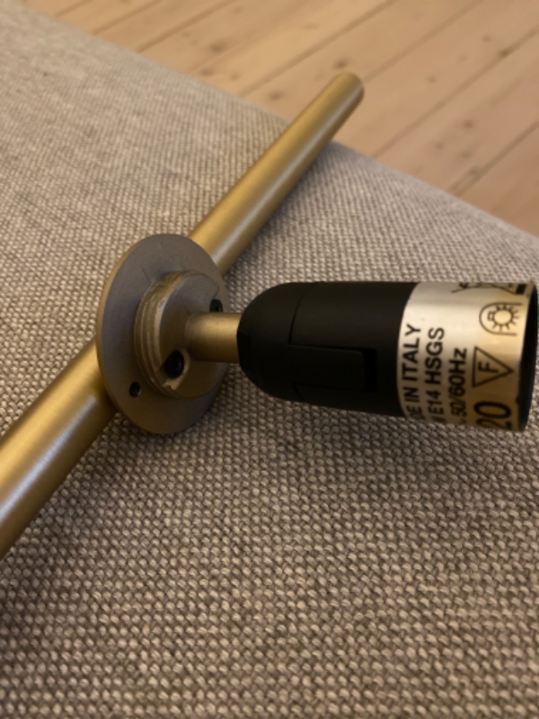 Skifte ledning i loftslampe der er klippet for kort