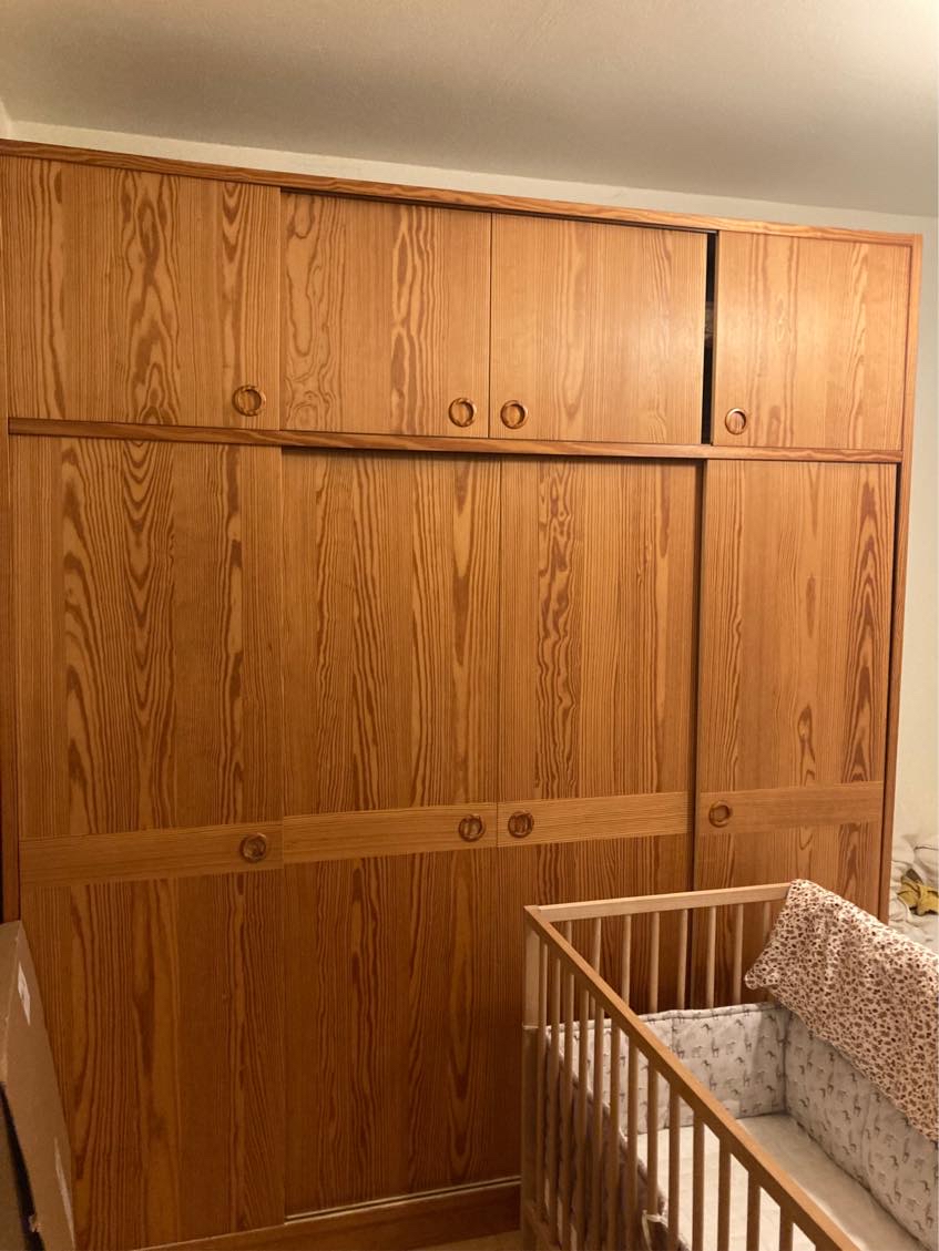 Flytte og samle møbler