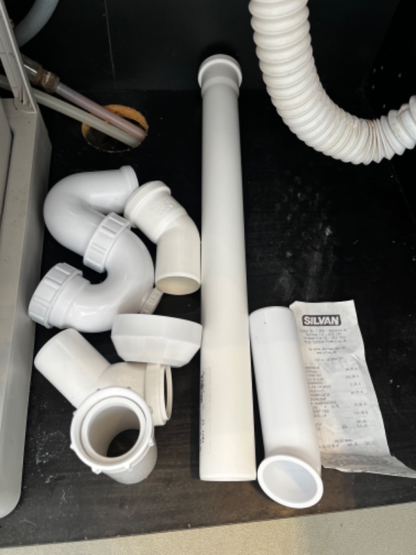 Udskiftning af vandlås + tilslutning af opvaskemaskine