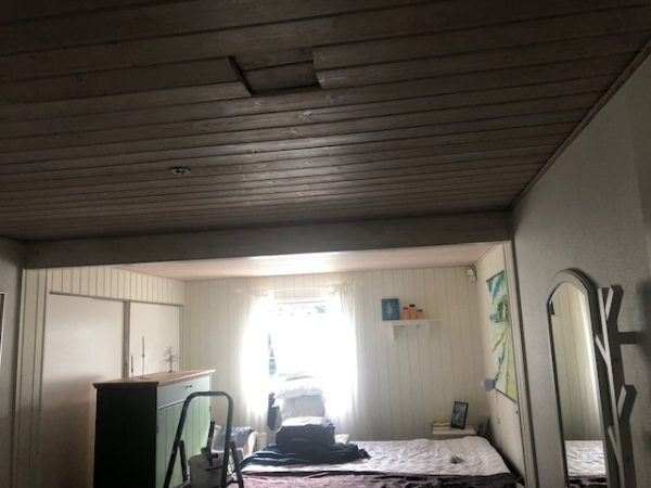 Udskift af loft i soveværelse evt. reparation af hul