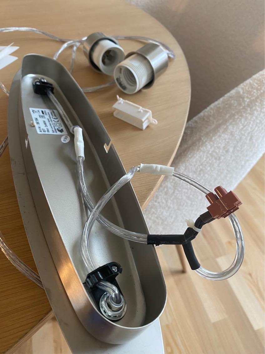 Opsætning af lampe over spisebord
