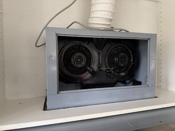 Udskifte min emhætte med udtræk - køber selv en ny