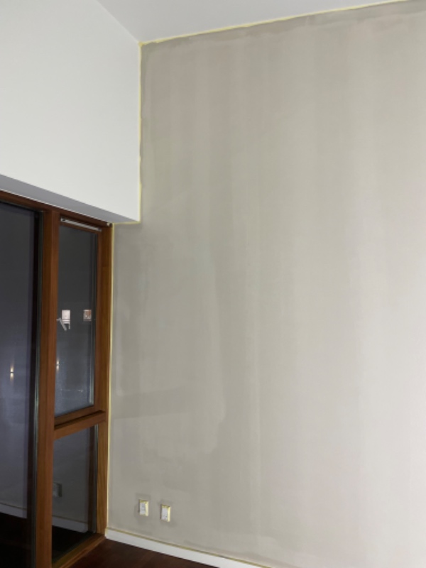 Skære akustikpaneler og sætte op