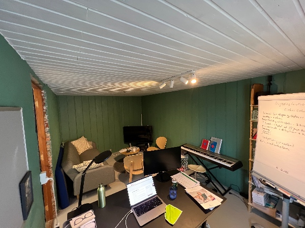 Kontor skal males af professionel og erfaren maler.