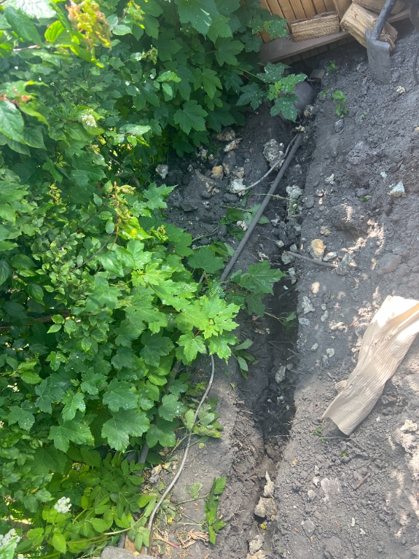 Gravet en rende på cirka 20 meter i frostfri dybde