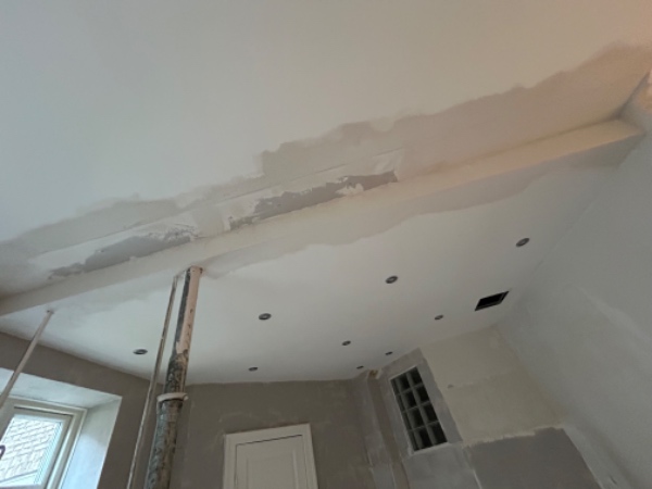 Fuldspartling og slibning af vægge