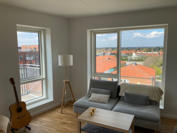 Montering af gardinskinne