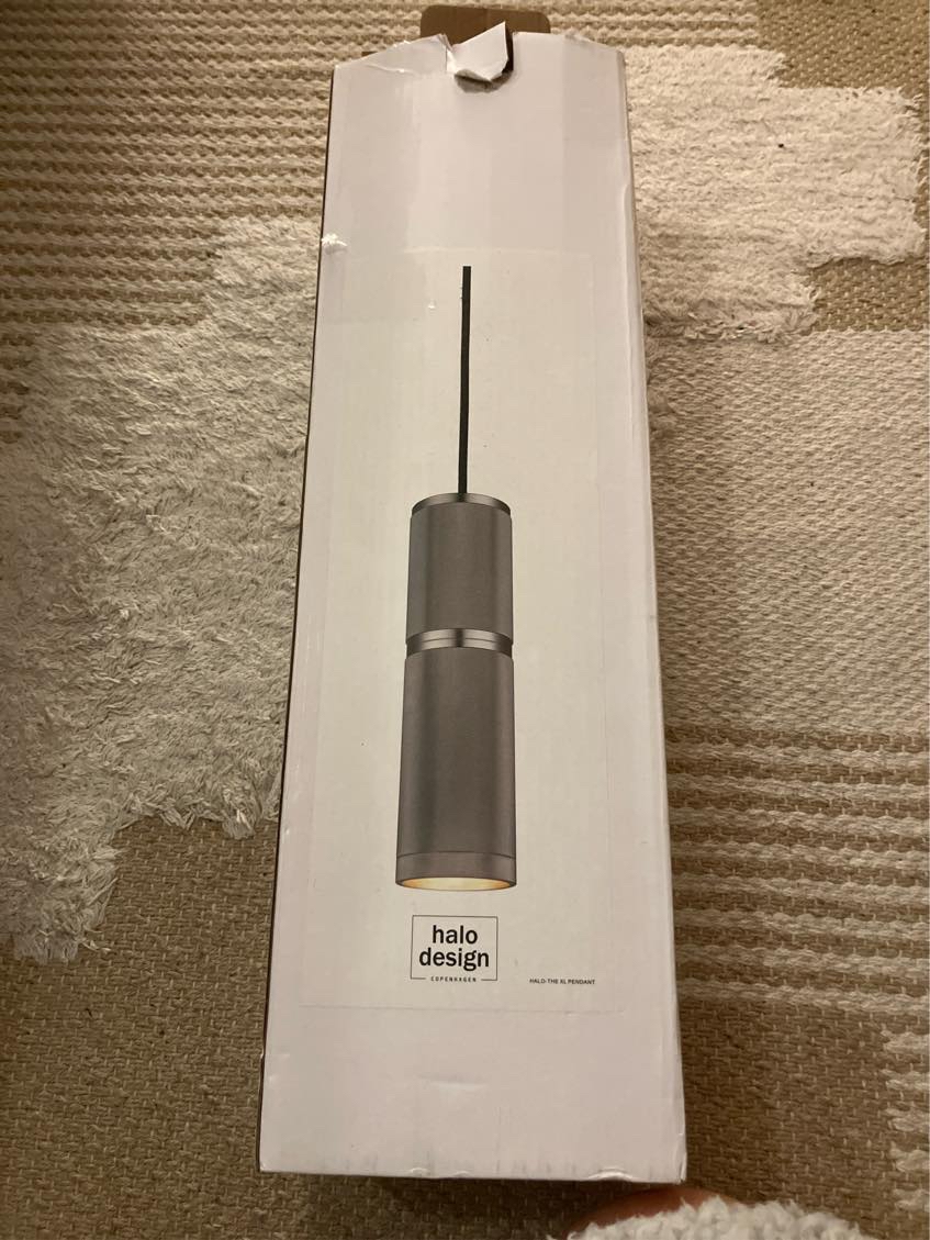 Hænge en lampe op