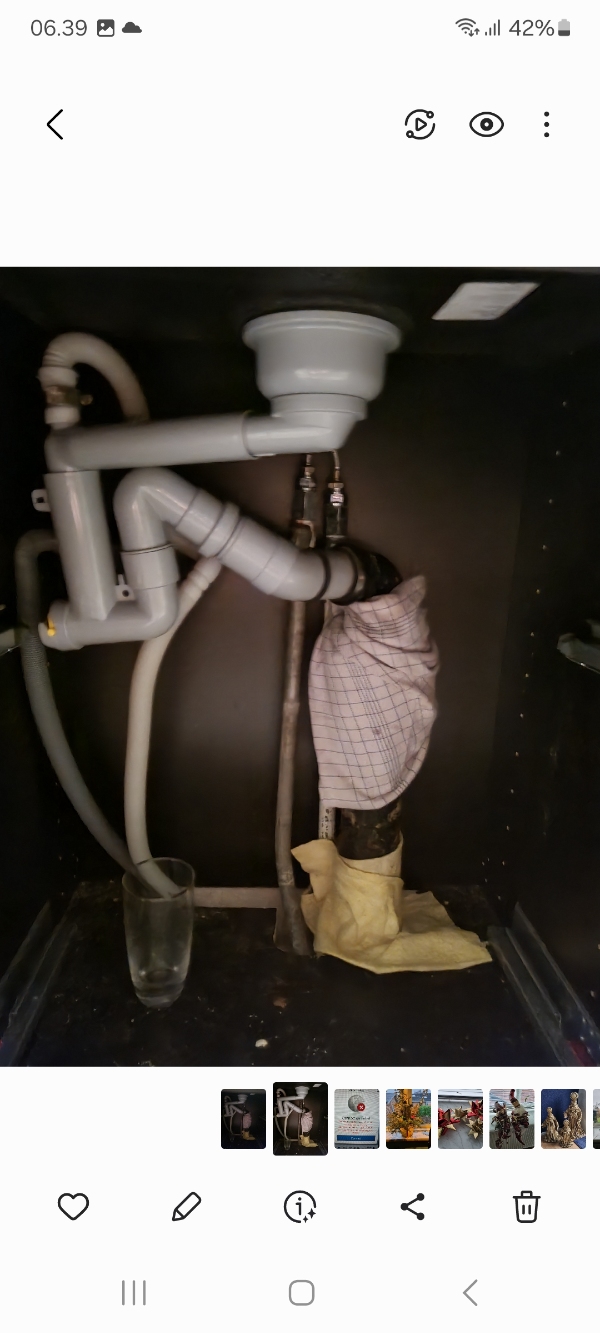 Stoppet afløb i køkkenvask