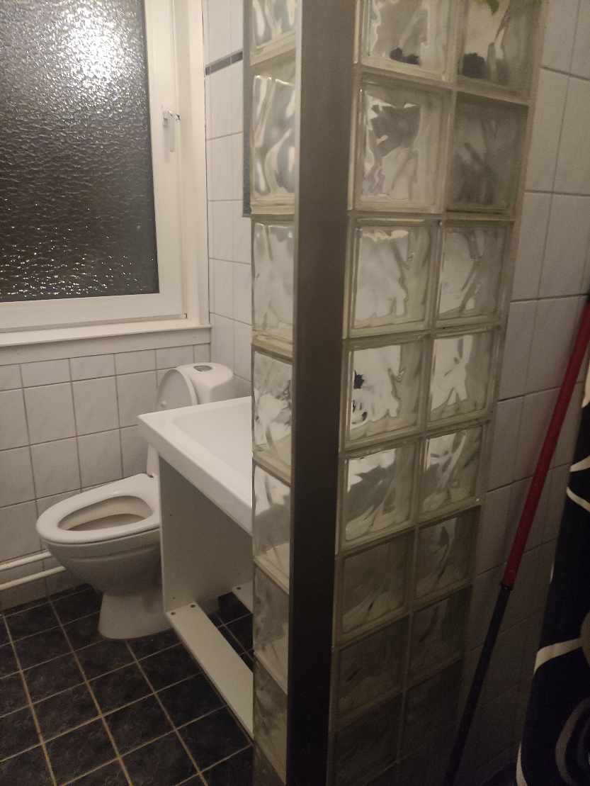 Nedrivning af glasbyggesten