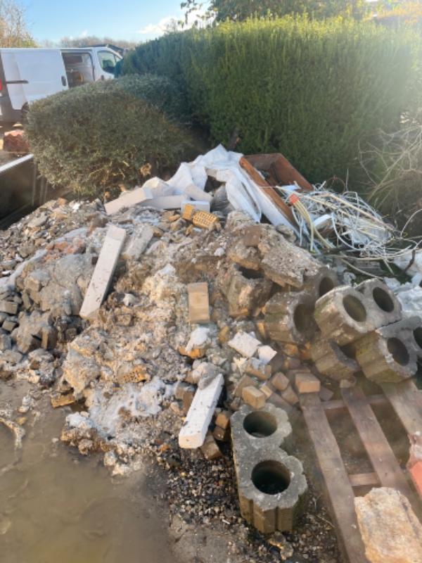 Oprydning/bortkørsel/sortering