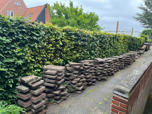 Bortskaffelse af fliser & sten