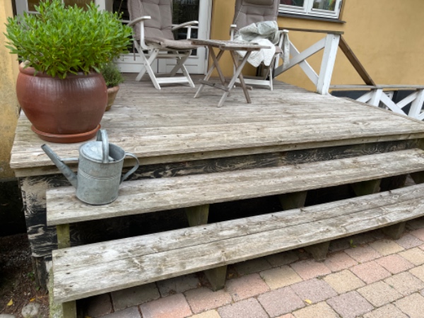 Ny træterasse på ca. 12 m2 + trappetrin