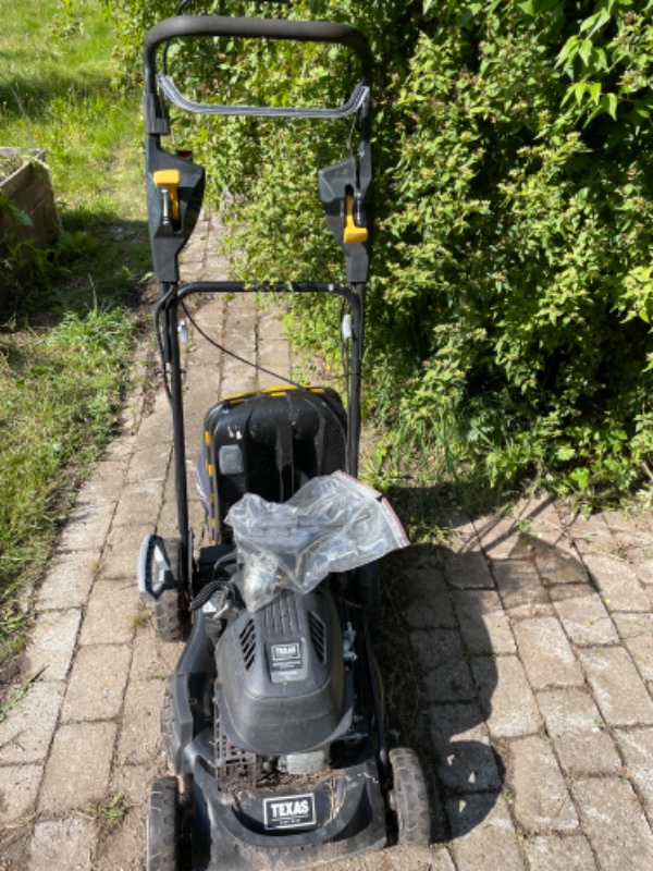 Reparation af plæneklipper