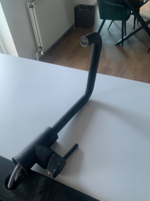 HASTER: Sætte vandhane fast + opsætte billede