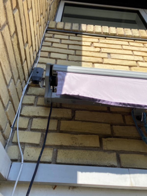 Reparation af elektrisk markuse