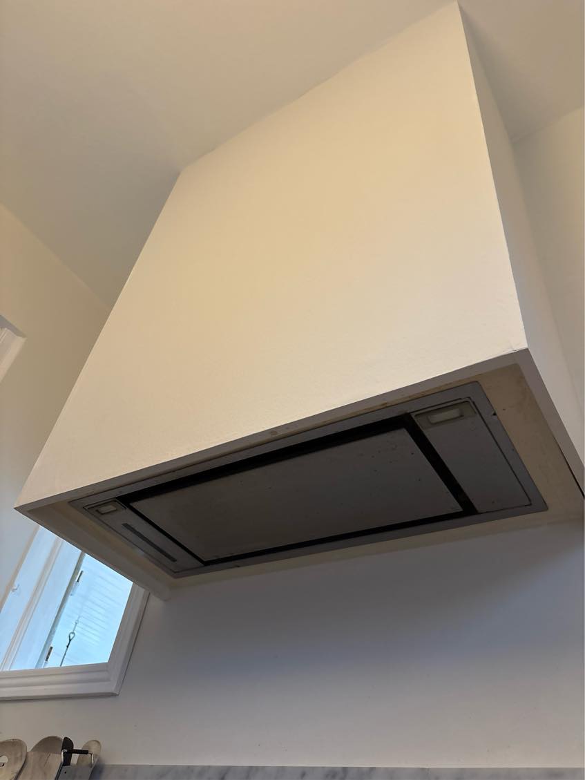 Fjern emhætte og monter ny