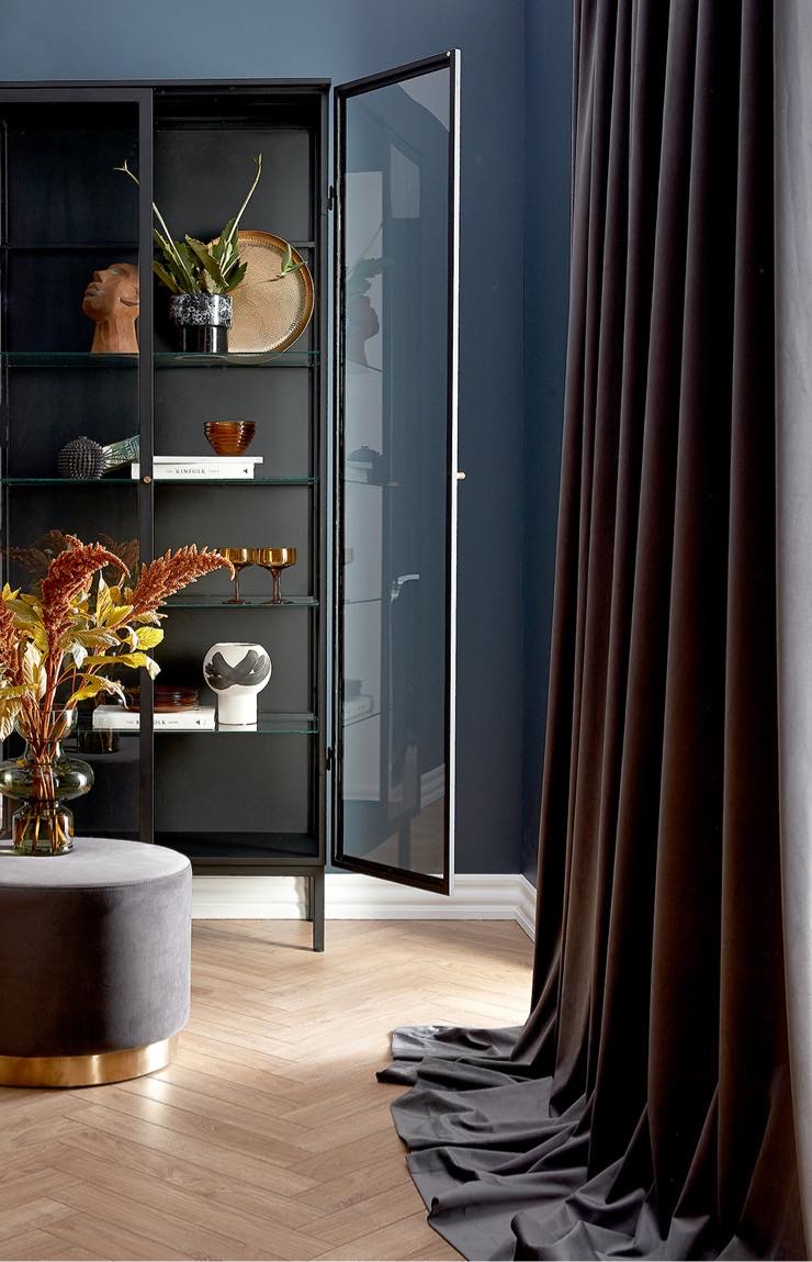 Lægge 12 gardiner op